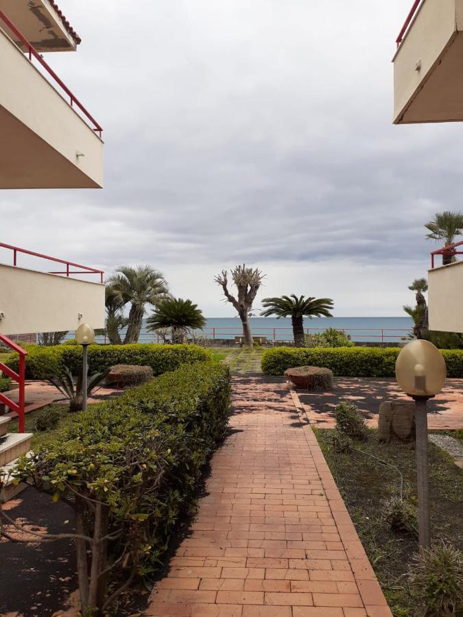 Aquamarine Home Riposto Kültér fotó
